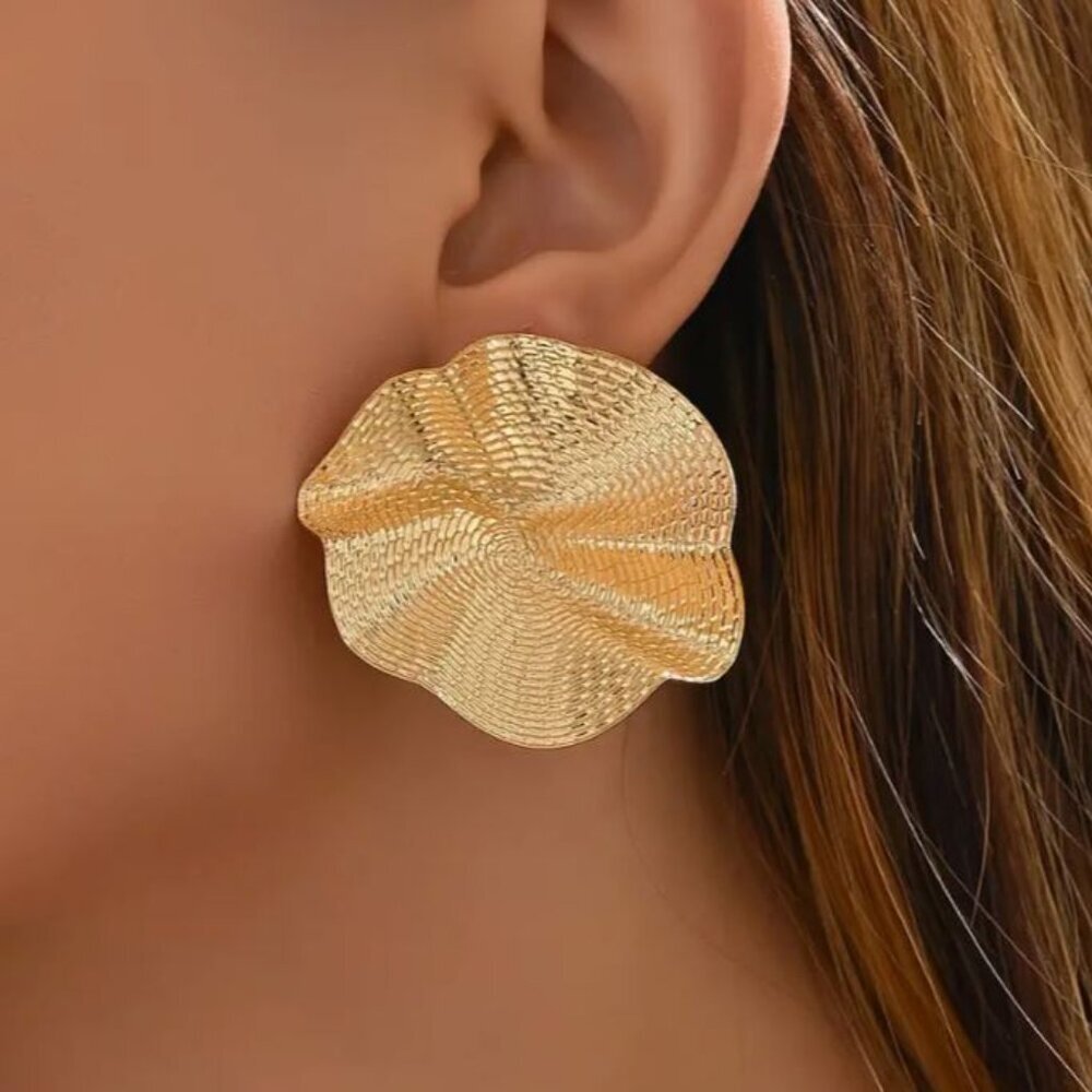 NEW Gold Textured Abstract Round Y2K Statement Earrings Pierced